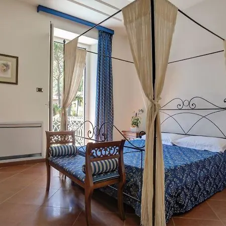 Sleeps 11 Pool Air Con Wifi فيلة *